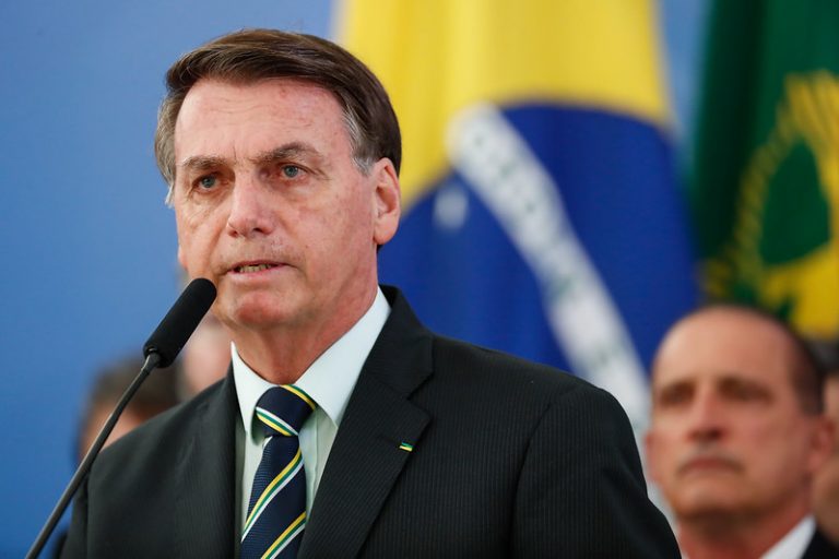 Defesas de Bolsonaro critica vazamento de depoimento de Cid