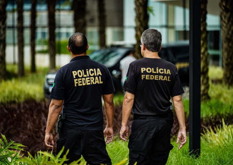 Governo anuncia concurso para a Polícia Federal com 2 mil vagas