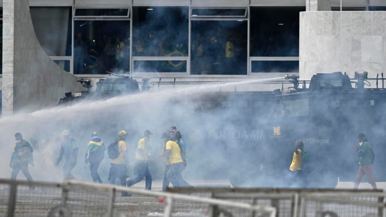 STF condena mais 3 por invasão ao Planalto e prédio da Corte no 8/1