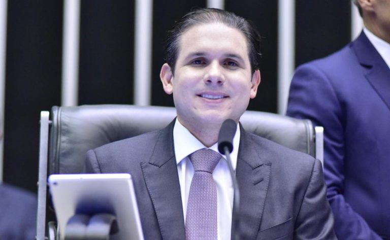 Quem é Hugo Motta, o novo presidente da Câmara