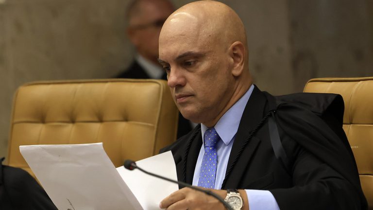 Moraes nega ampliar prazo de defesa de Braga Netto e outros