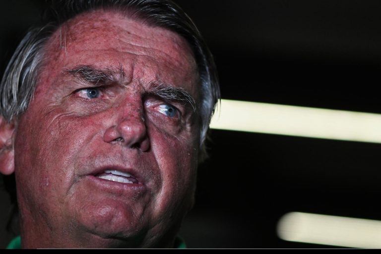 Bolsonaro espera 500 mil pessoas em manifestação pró-anistia