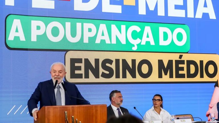 Lula gastará R$ 3,5 bi em publicidade para melhorar imagem do governo