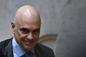 Advogado é condenado a indenizar Moraes por chamá-lo de “advogado do PCC”